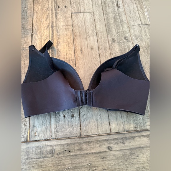 La Vie En Rose Sleekback Bra Bundle, size 36D - Picture 7 of 15